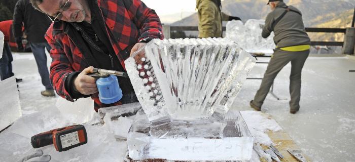 erlebnis fr gruppe kreatives eisschnitzen